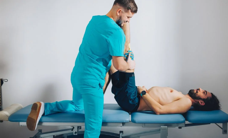 Chiropractor Help with Sciatica