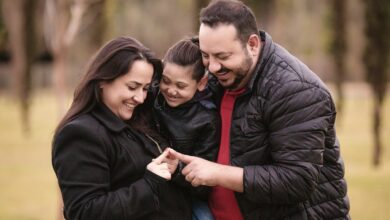 family blog discovery guide reveal action