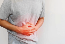 This pain usually gets worse when the abdomen is strained.