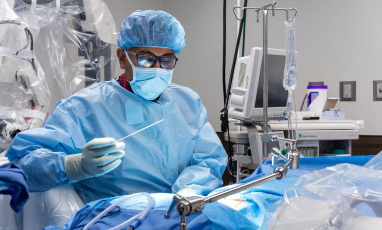 Where Innovation Meets Spine Expertise: The Training Behind Dr. Kamal Woods’ Approach